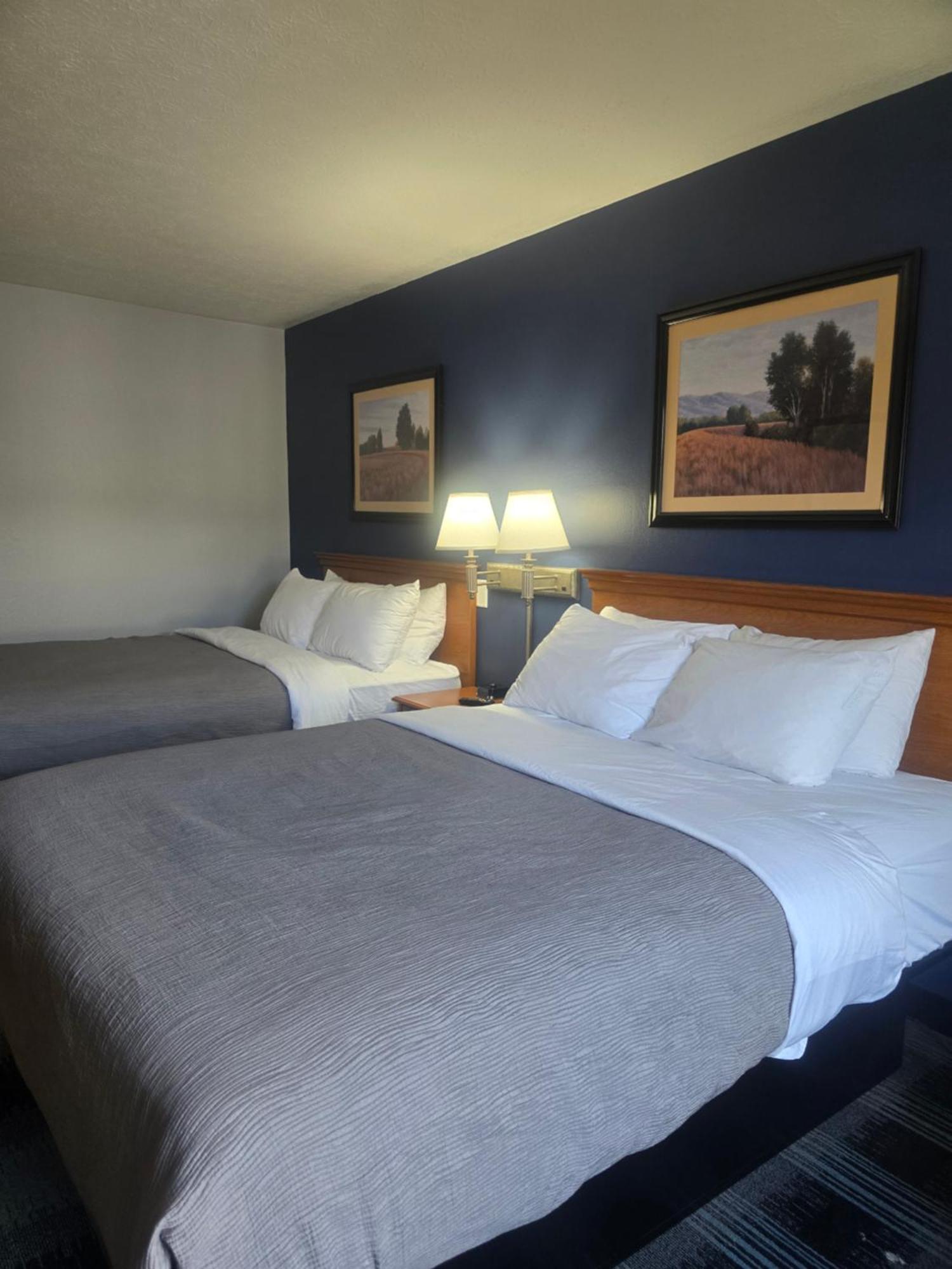 Quality Inn Dublin I-81 Buitenkant foto